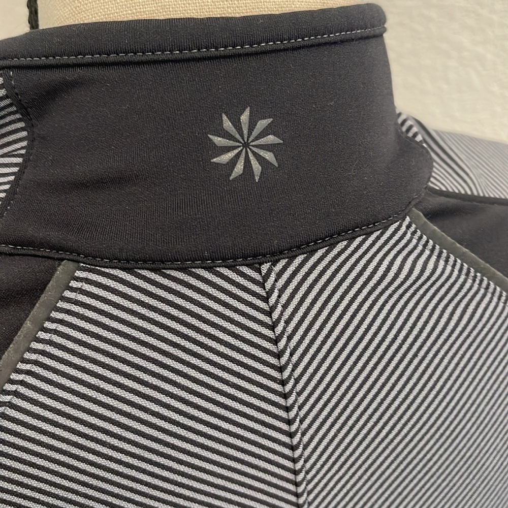 Athleta | Black/Gray Striped 3/4 Zipped Pullover Sz S - Picture 4 of 12